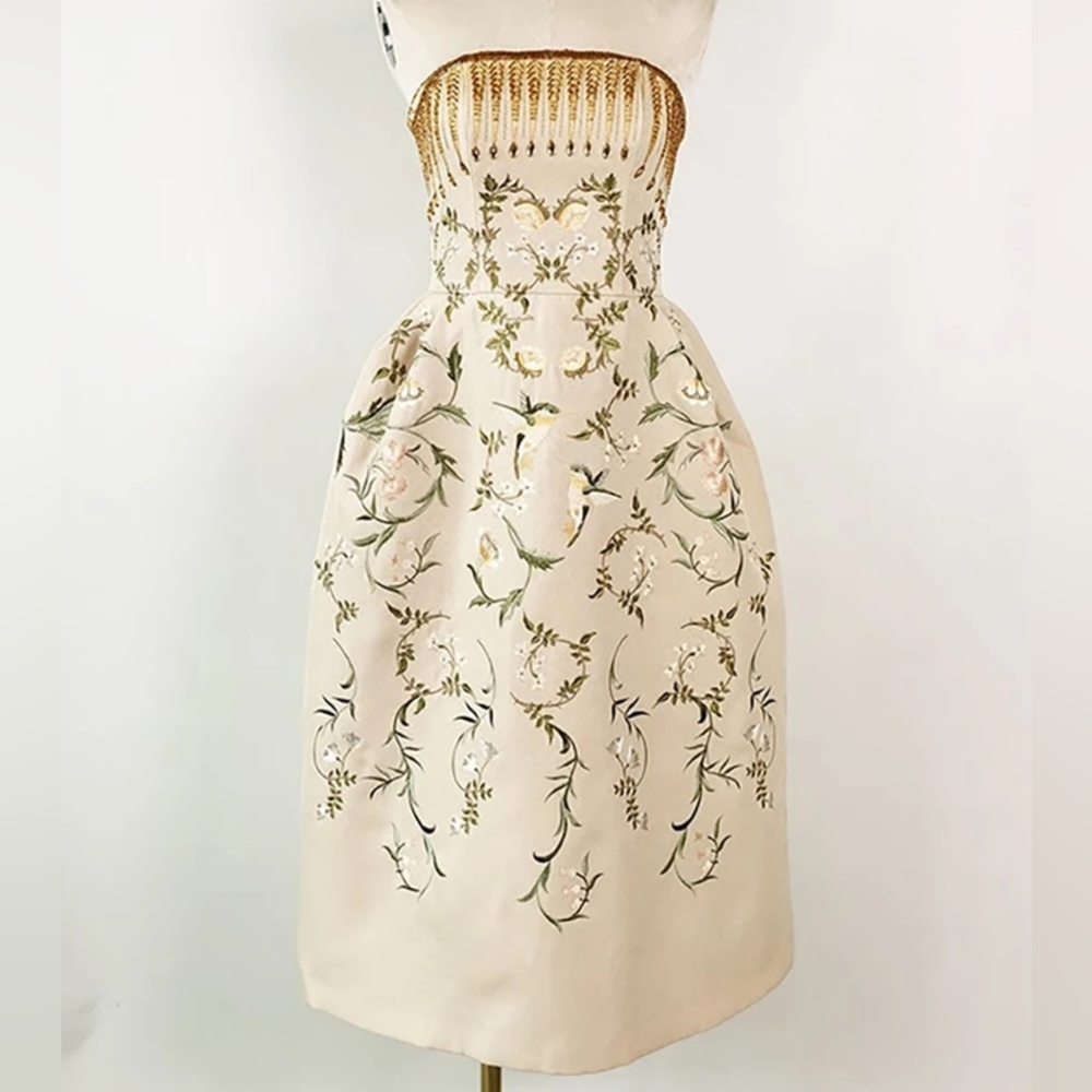 Runway Embroidered Top Midi Dress Strapless - Picture 3 of 12